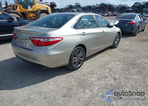 2015 Toyota Camry Se z USA, uszkodzony, nr VIN 4T1BF1FK4FU031643